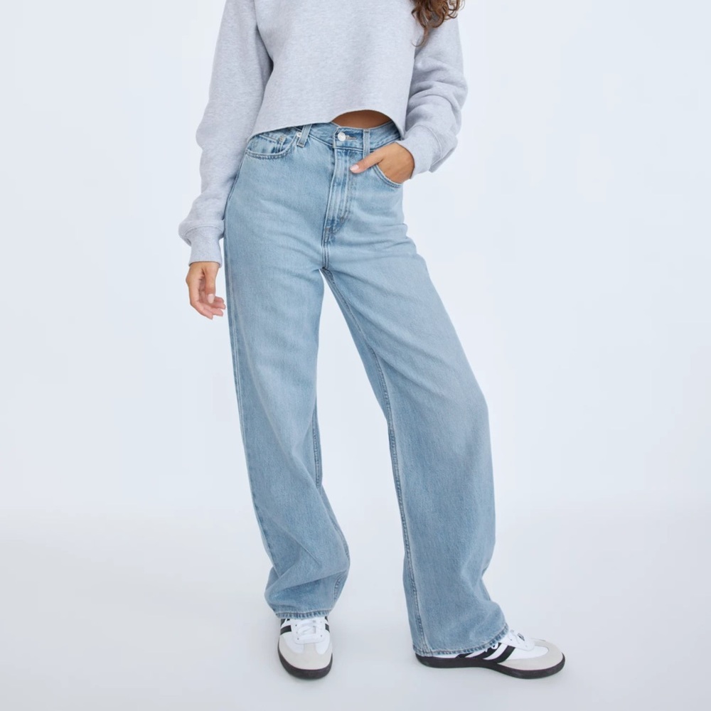 Levi’s High Loose Jeans 23